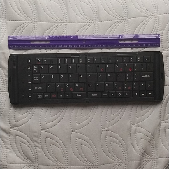 Bluetooth Mobile Keyboard - Picture 7 of 12
